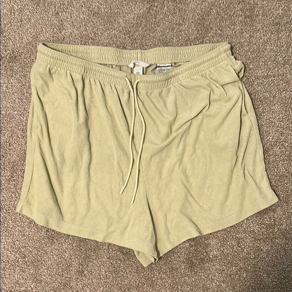 H&M Light Olive Women's Shorts